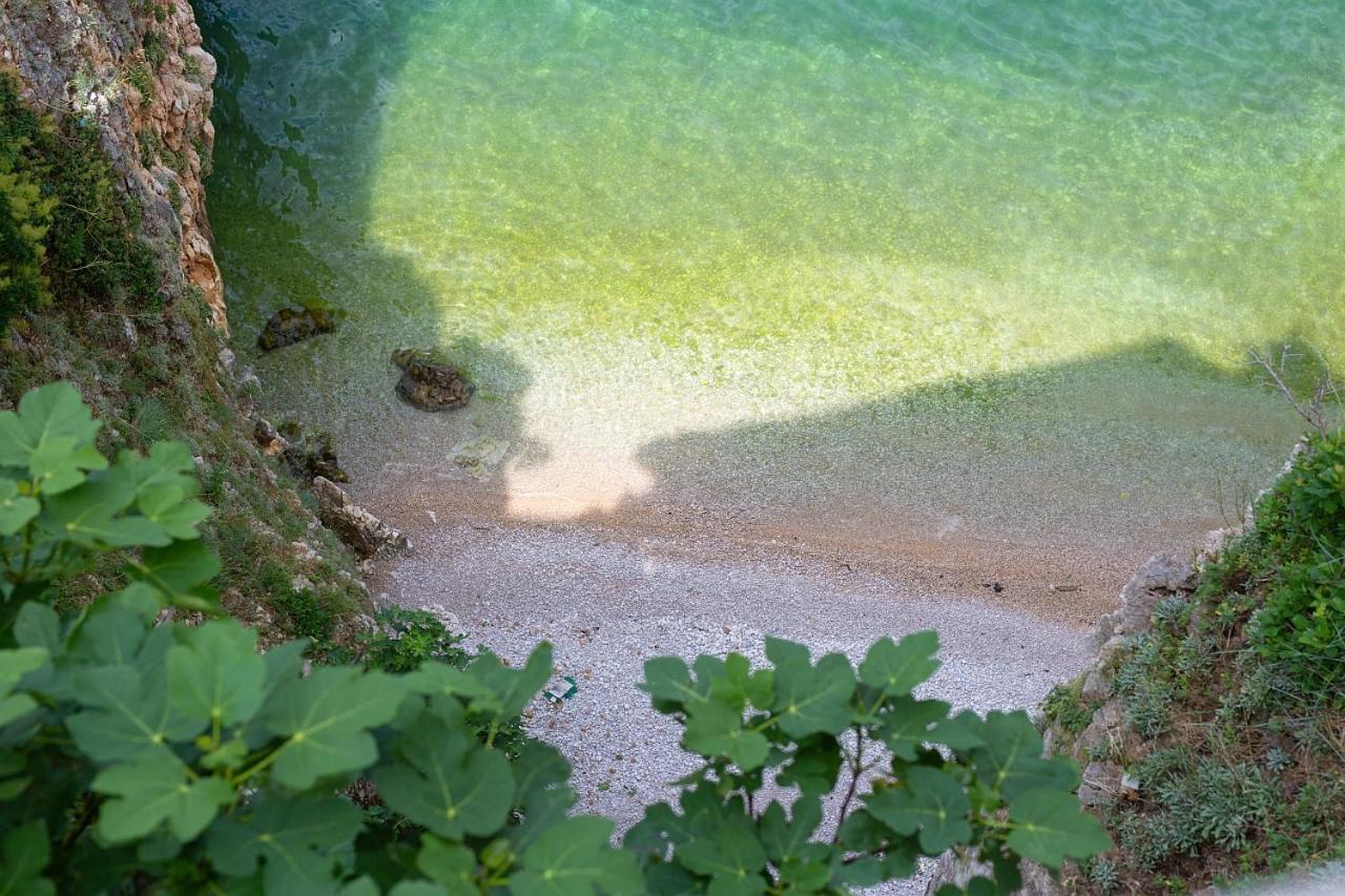 Dume Apartma Vrbnik (Primorje-Gorski Kotar)