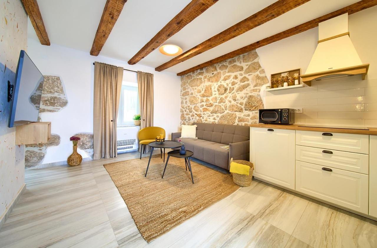 Dume Apartma